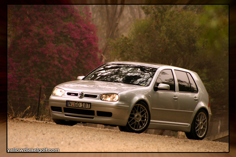 http://yellowdieselgolf.com/data/images/gti/arty/smoke2006/smoke-colours.jpg